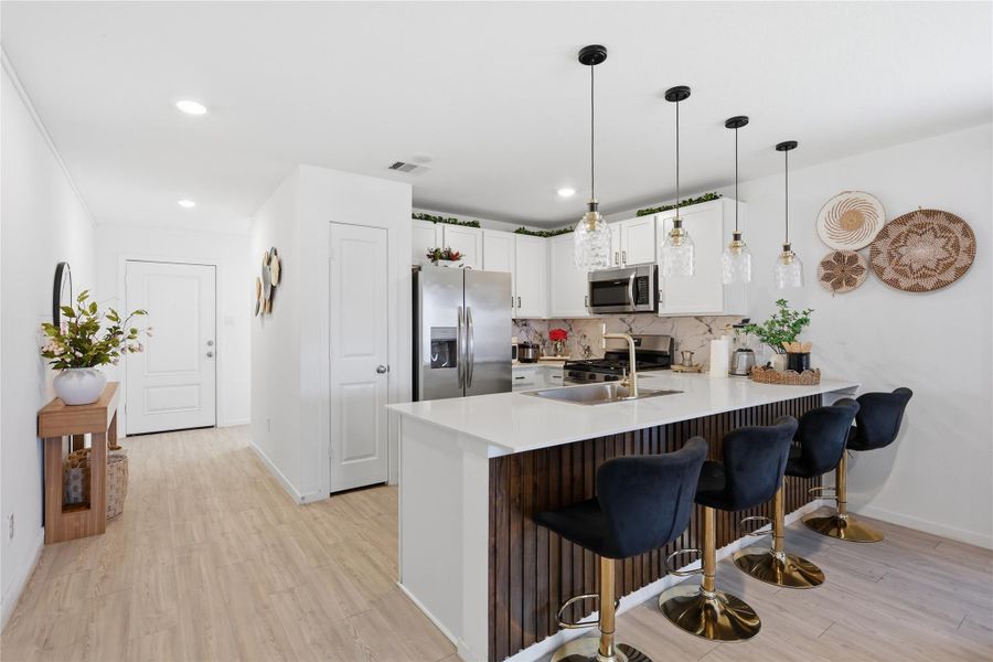 Spacious seating area in the kitchen area with upgraded design under the countertop