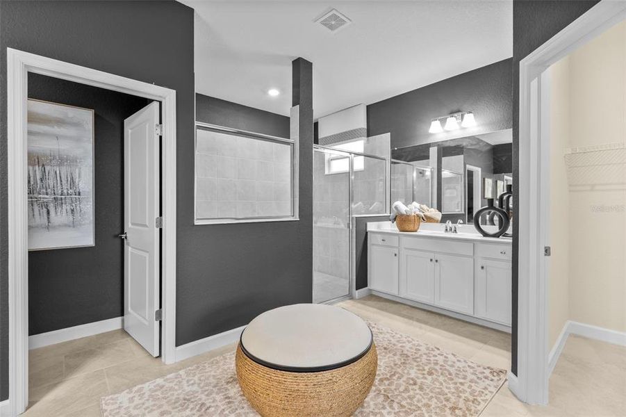 Furnished interior view inside a new home in Rye Ranch, Parrish (Image 10).