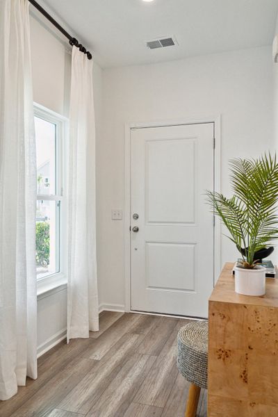Furnished interior view inside a new home in Heron's Walk at Summers Corner: Carolina Collection, Summerville (Image 28). Furnished interior view inside a new home in Heron's Walk at Summers Corner: Carolina Collection, Summerville (Image 28).