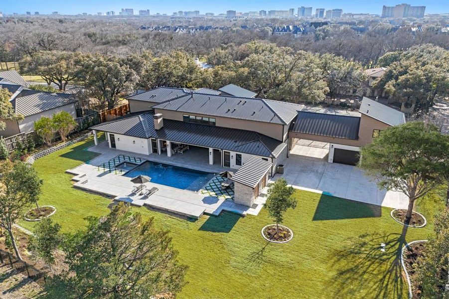 Front exterior of a new home in , Dallas, TX, highlighting curb appeal (Image 22). Front exterior of a new home in , Dallas, TX, highlighting curb appeal (Image 22).