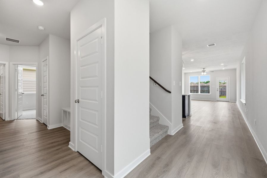 Spacious, unfurnished interior of a new home in Heartland at Creek Meadows, College Station (Image 5). Spacious, unfurnished interior of a new home in Heartland at Creek Meadows, College Station (Image 5).