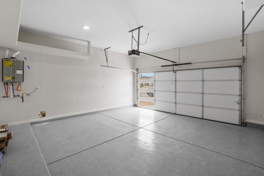Representative unfurnished interior of a home built from the Cap Rock by LEH. Homes in Tierra Del Este 91, El Paso (Image 30).