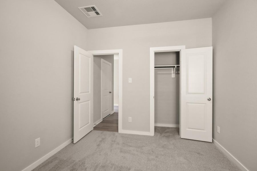 Spacious, unfurnished interior of a new home in Westridge Cove, Conroe (Image 17). Spacious, unfurnished interior of a new home in Westridge Cove, Conroe (Image 17).