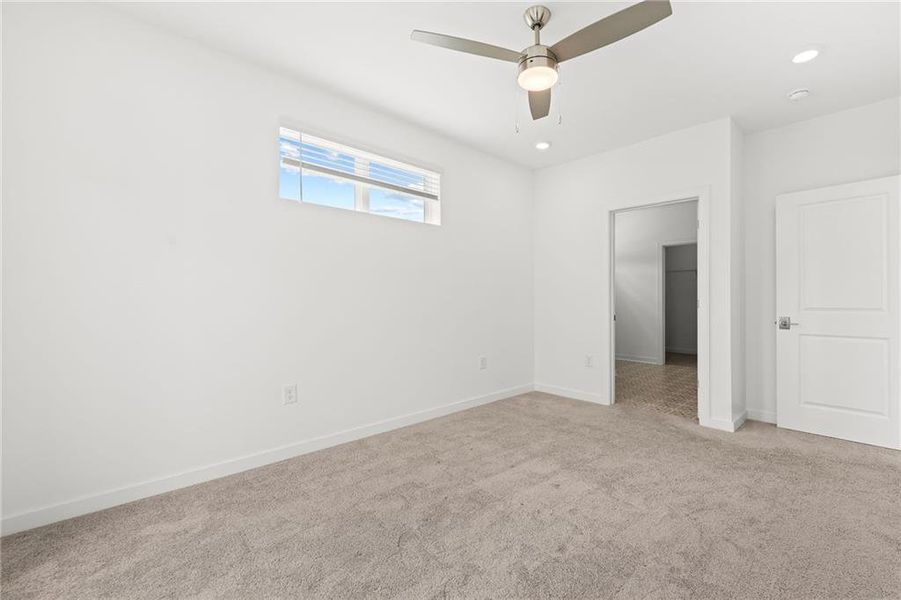 Spacious, unfurnished interior of a new home in , Atlanta (Image 48). Spacious, unfurnished interior of a new home in , Atlanta (Image 48).