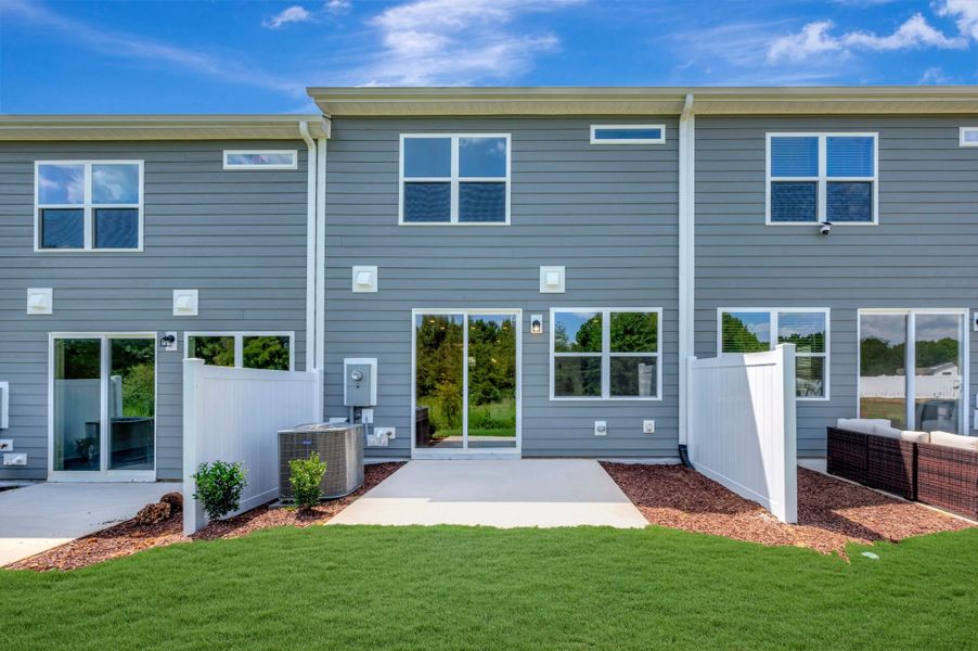 Exterior details and patio area of a home in Vaughan Farms, Angier (Image 4).