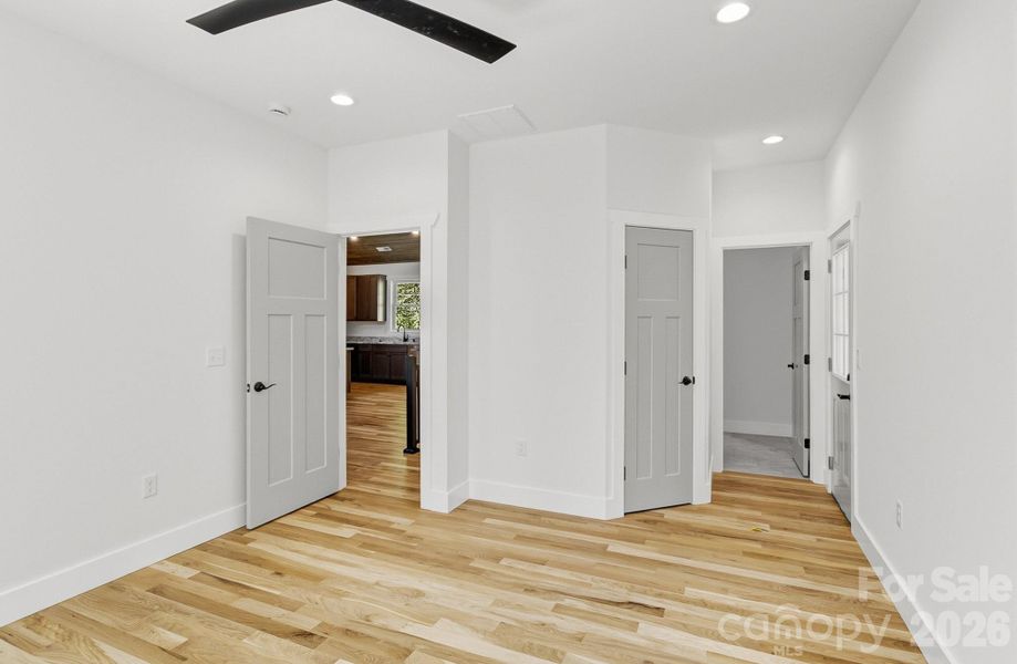 Spacious, unfurnished interior of a new home in , Asheville (Image 18). Spacious, unfurnished interior of a new home in , Asheville (Image 18).