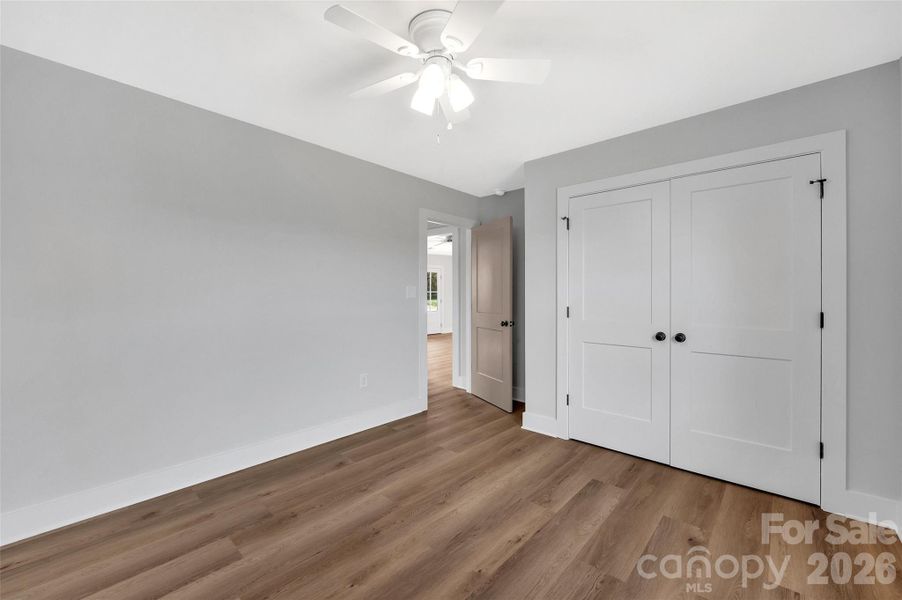 Spacious, unfurnished interior of a new home in , Lincolnton (Image 12).