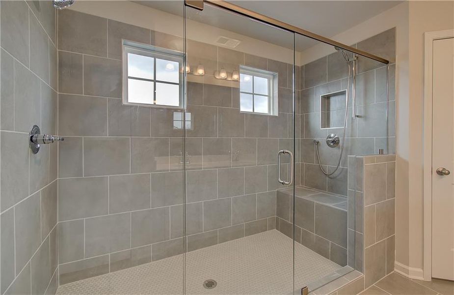 Close-up of interior finishes inside a home in Cooper Park, McDonough (Image 10).