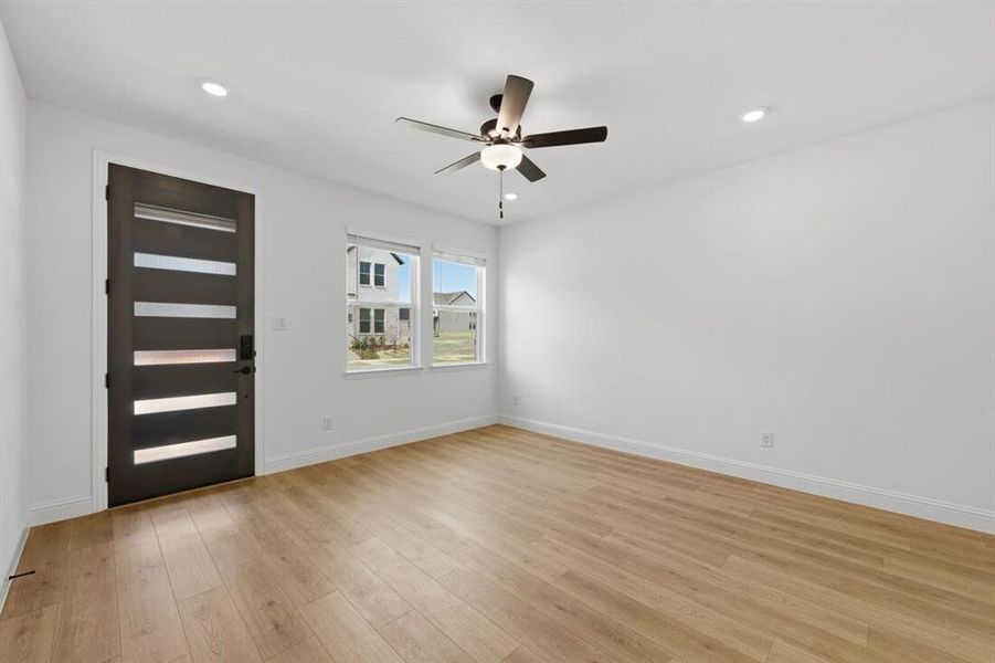 1112 Beautyberry Lane ~ Ready Now 1112 Beautyberry Lane ~ Ready Now