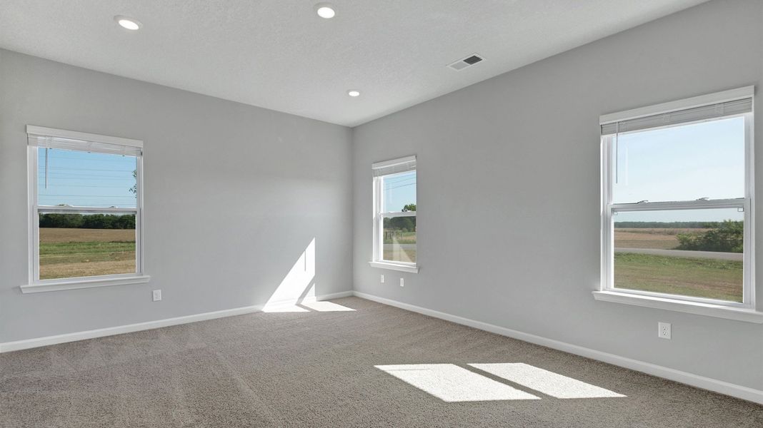 Spacious, unfurnished interior of a new home in Hedge Rose, Somerville (Image 25).