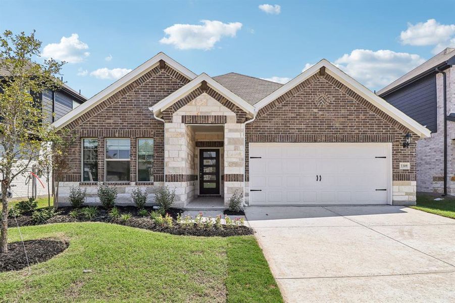 Front exterior of a new home in Lakehaven - Signature Series, Farmersville, TX, highlighting curb appeal (Image 1).