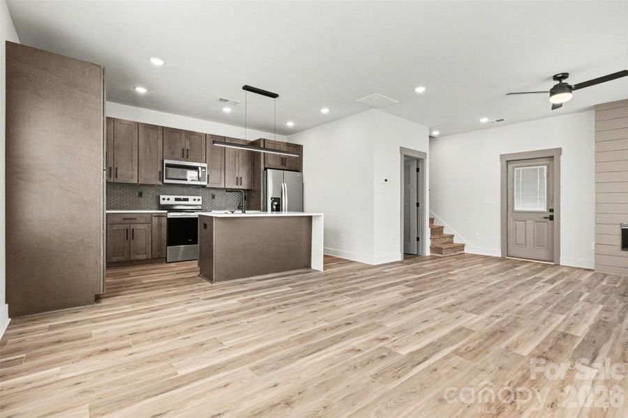Furnished interior view inside a new home in , Kannapolis (Image 7).