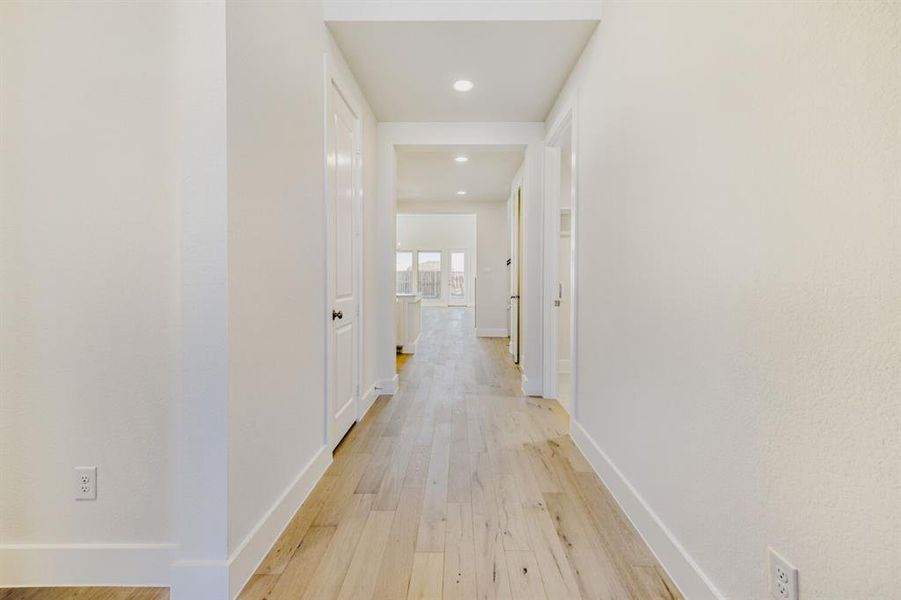 Spacious, unfurnished interior of a new home in Wellington, Fort Worth (Image 27). Spacious, unfurnished interior of a new home in Wellington, Fort Worth (Image 27).