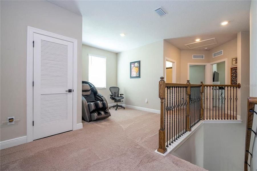 Furnished interior view inside a new home in , Kissimmee (Image 14).