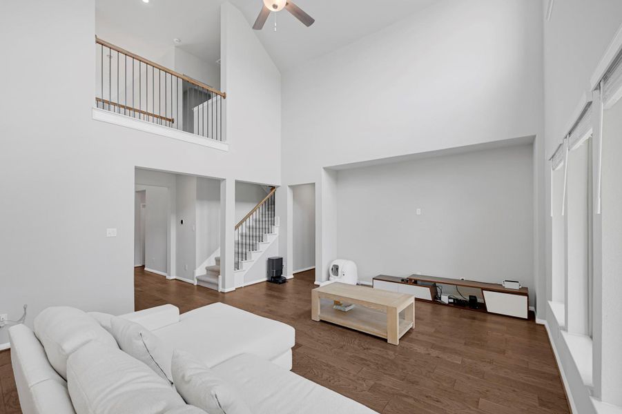 Image 16 of a home in Towne Lake 60'. Image 16 of a home in Towne Lake 60'.