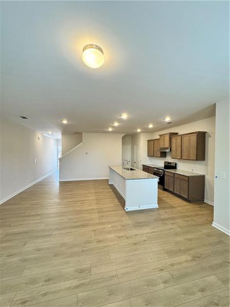 Spacious, unfurnished interior of a new home in , Canton (Image 16).