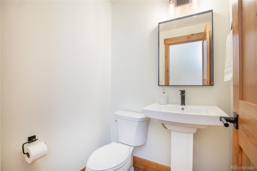 Image 33 of a home in .