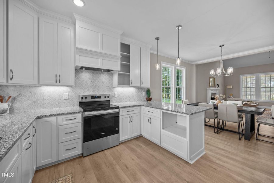 60-web-or-mls-IMG_3706 60-web-or-mls-IMG_3706