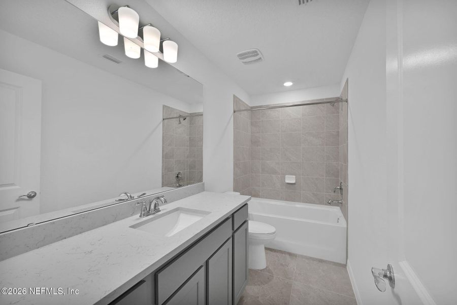 Furnished interior view inside a new home in Hyland Trail, Green Cove Springs (Image 6).