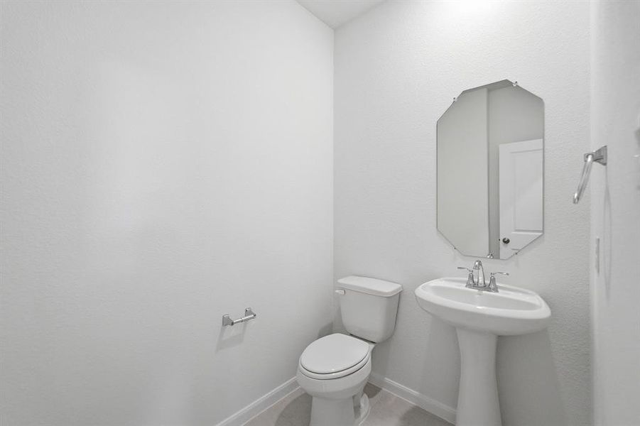 Furnished interior view inside a new home in Westridge, Princeton (Image 13).