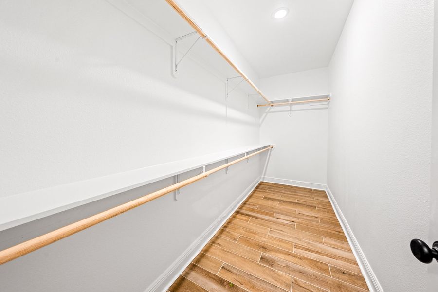 Spacious, unfurnished interior of a new home in Crescent and Symphony at Hammock Bay, Freeport (Image 20). Spacious, unfurnished interior of a new home in Crescent and Symphony at Hammock Bay, Freeport (Image 20).