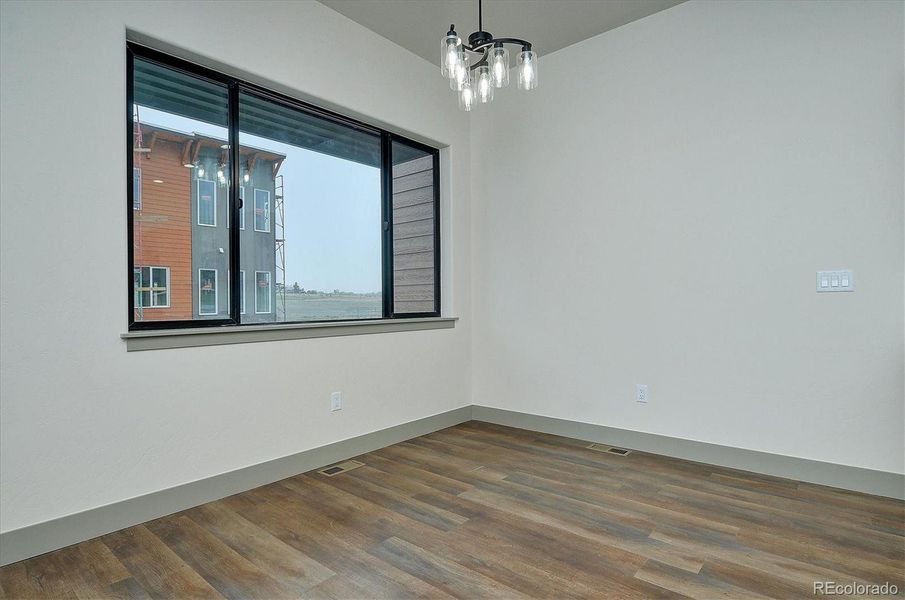 Spacious, unfurnished interior of a new home in , Salida (Image 22).