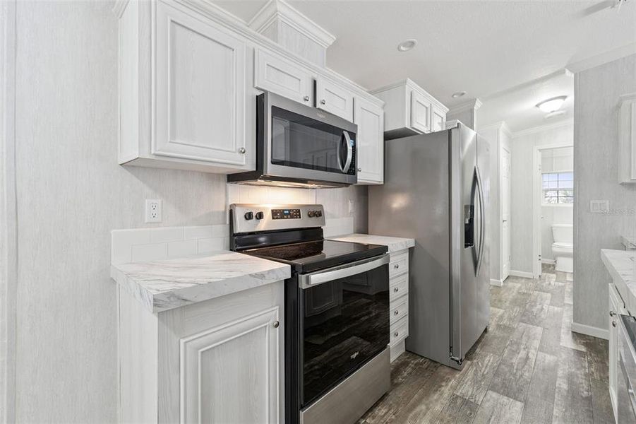 Furnished interior view inside a new home in , Lake Wales (Image 5).