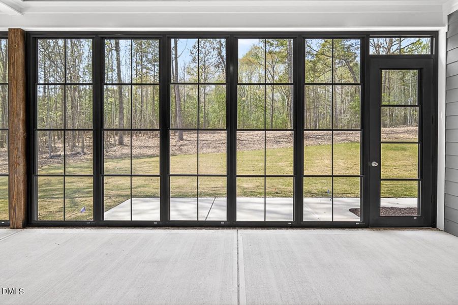 1616 River Bend Ln interior-25