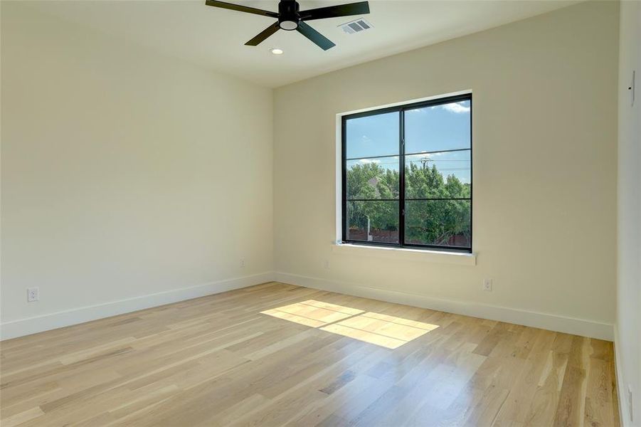 Spacious, unfurnished interior of a new home in , Dallas (Image 23). Spacious, unfurnished interior of a new home in , Dallas (Image 23).