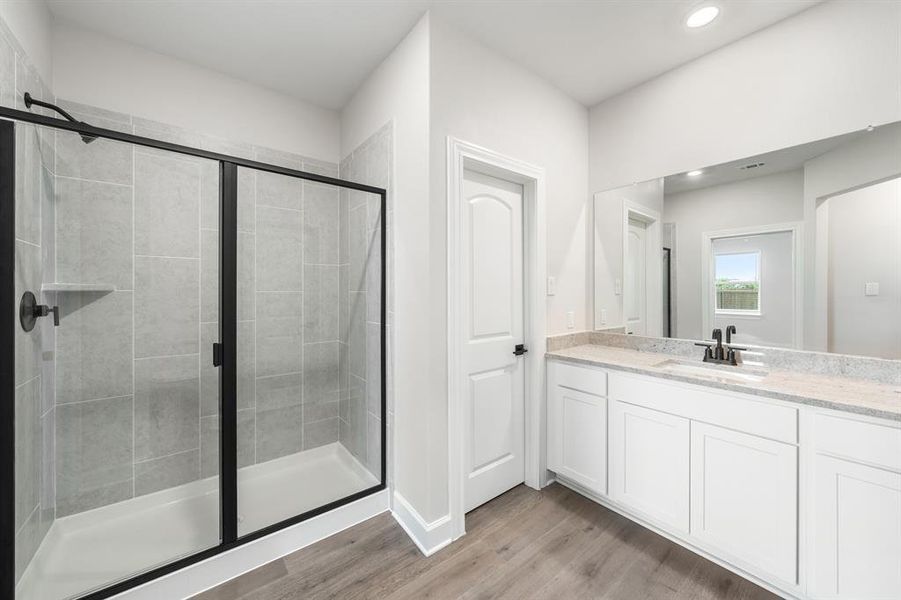 Furnished interior view inside a new home in Southaven, Hutchins (Image 3).
