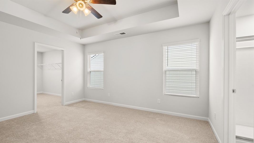 Spacious, unfurnished interior of a new home in The Abbey at Trolley Run Station, Aiken (Image 14).