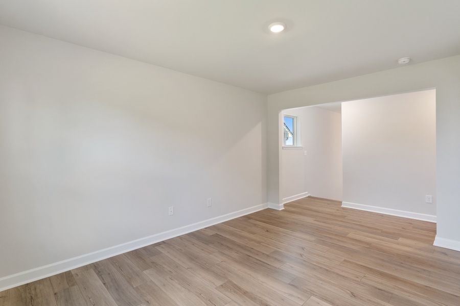 Spacious, unfurnished interior of a new home in Landmark Commons, Boiling Springs (Image 24). Spacious, unfurnished interior of a new home in Landmark Commons, Boiling Springs (Image 24).