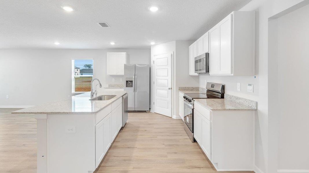 Furnished interior view inside a new home in Wesley Park, Crawfordville (Image 10).