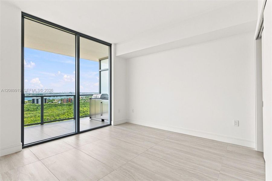 Spacious, unfurnished interior of a new home in , North Miami (Image 42).