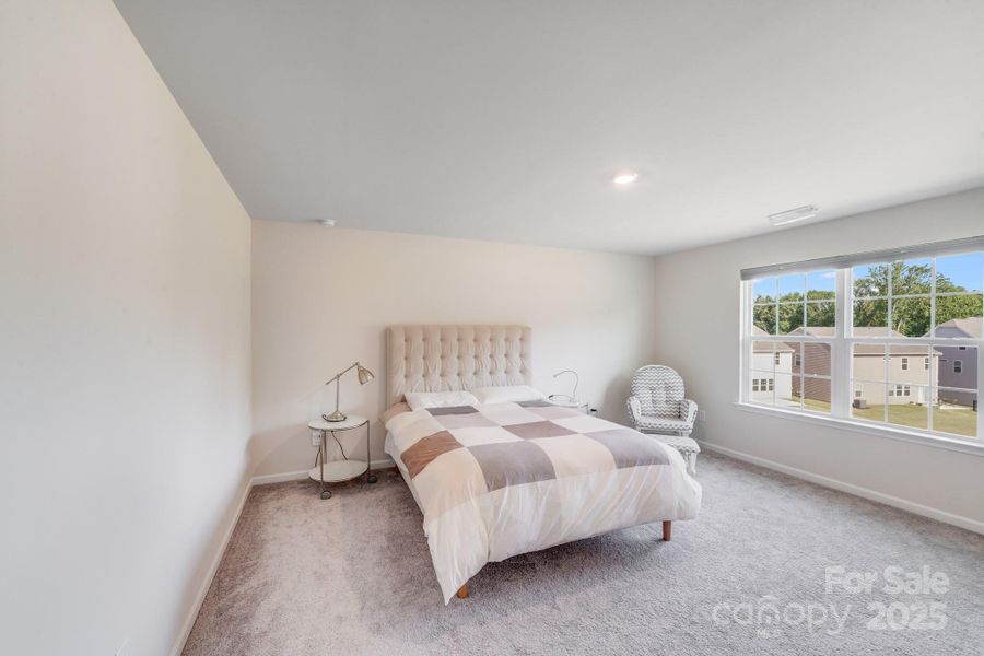 Furnished interior view inside a new home in Elizabeth: Walk, Fort Mill (Image 23). Furnished interior view inside a new home in Elizabeth: Walk, Fort Mill (Image 23).