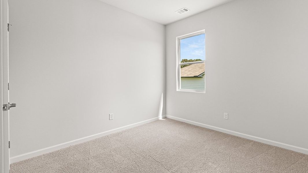 Spacious, unfurnished interior of a new home in South Wind, Union City (Image 28).