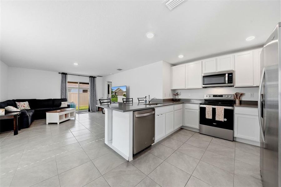 Furnished interior view inside a new home in Harvest Ridge, Zephyrhills (Image 7).