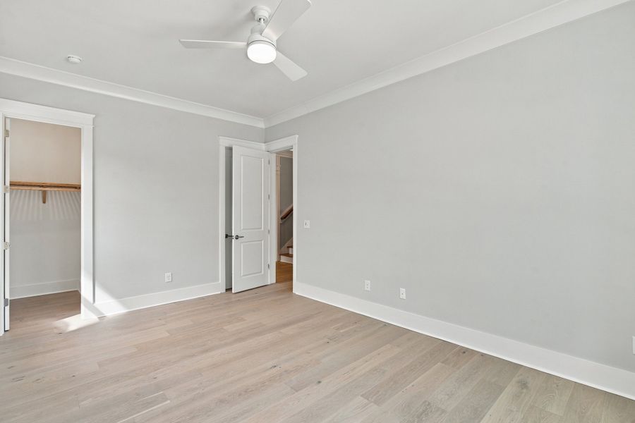 Representative unfurnished interior of a home built from the The Emerson by RobuckHomes in Stonehenge, Raleigh (Image 216).