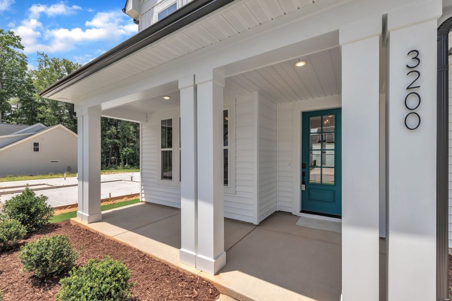 Image 129 representing the The Hampton by RobuckHomes in Kennebec Crossing, Angier, NC. Image 129 representing the The Hampton by RobuckHomes in Kennebec Crossing, Angier, NC.