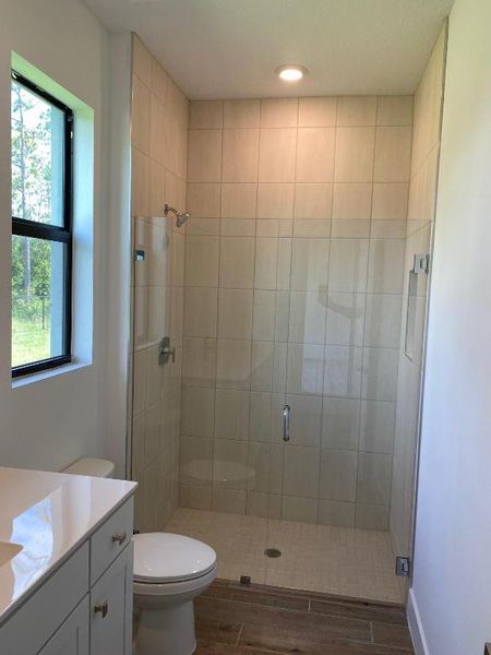 PPT 34 Bathroom 4_shower