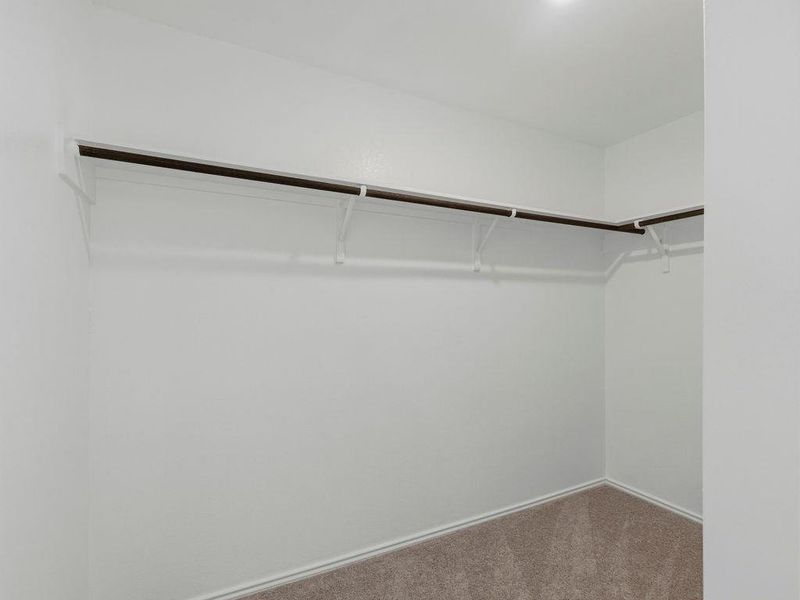 Spacious, unfurnished interior of a new home in Shirey Forest - Branches, Lufkin (Image 19).