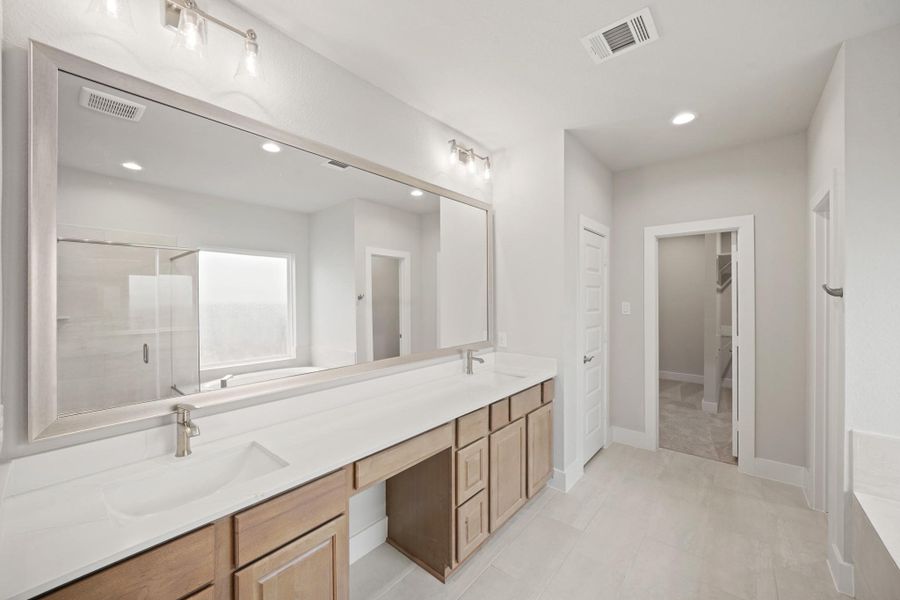Furnished interior view inside a new home in Morton Creek Ranch, Katy (Image 4).