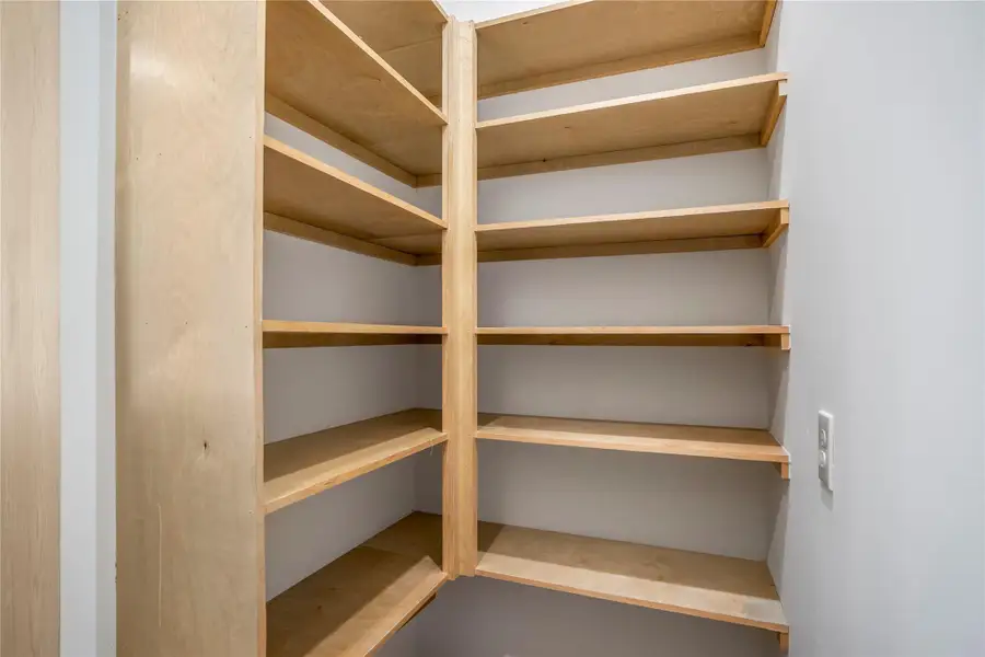 Close-up of interior finishes inside a home in , Houston (Image 16). Close-up of interior finishes inside a home in , Houston (Image 16).