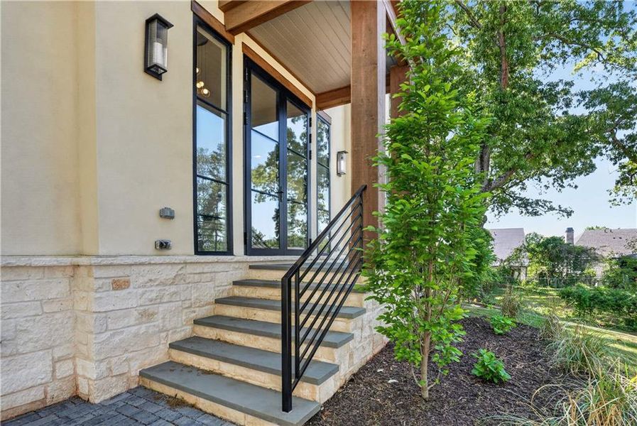 Exterior details and patio area of a home in , Alpharetta (Image 34).