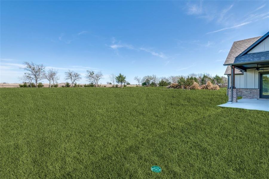 Exterior details and patio area of a home in , Nevada (Image 22).