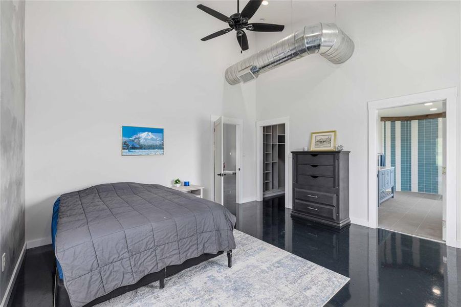 Furnished interior view inside a new home in , Bangs (Image 9).