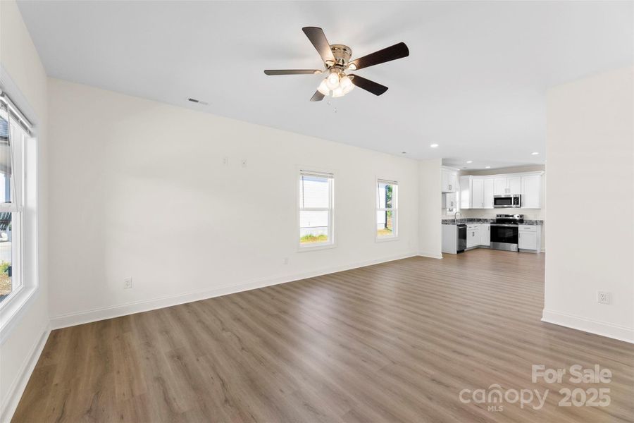 Spacious, unfurnished interior of a new home in , Kings Mountain (Image 25). Spacious, unfurnished interior of a new home in , Kings Mountain (Image 25).
