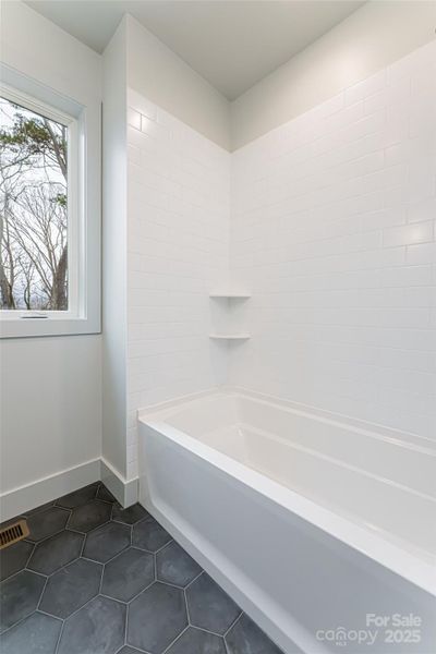 Photo of Similar Construction Photo of Similar Construction