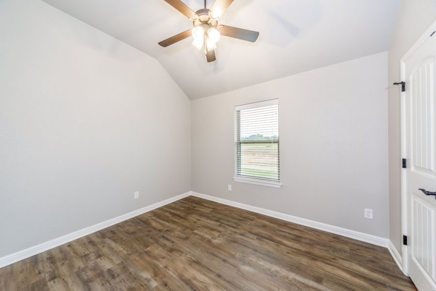 Representative unfurnished interior of a home built from the The Carter by Doug Parr Custom Homes in Honeysuckle Ranch, Paradise (Image 20). Representative unfurnished interior of a home built from the The Carter by Doug Parr Custom Homes in Honeysuckle Ranch, Paradise (Image 20).