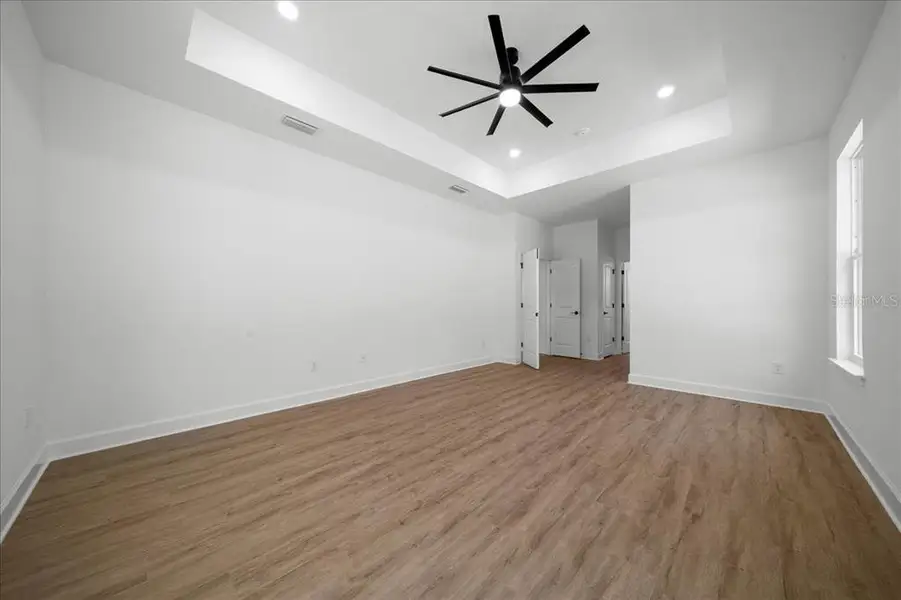 Spacious, unfurnished interior of a new home in , Weeki Wachee (Image 76). Spacious, unfurnished interior of a new home in , Weeki Wachee (Image 76).